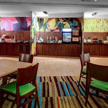 Fairfield Inn & Suites By Marriott Lansing At Eastwood Extérieur photo