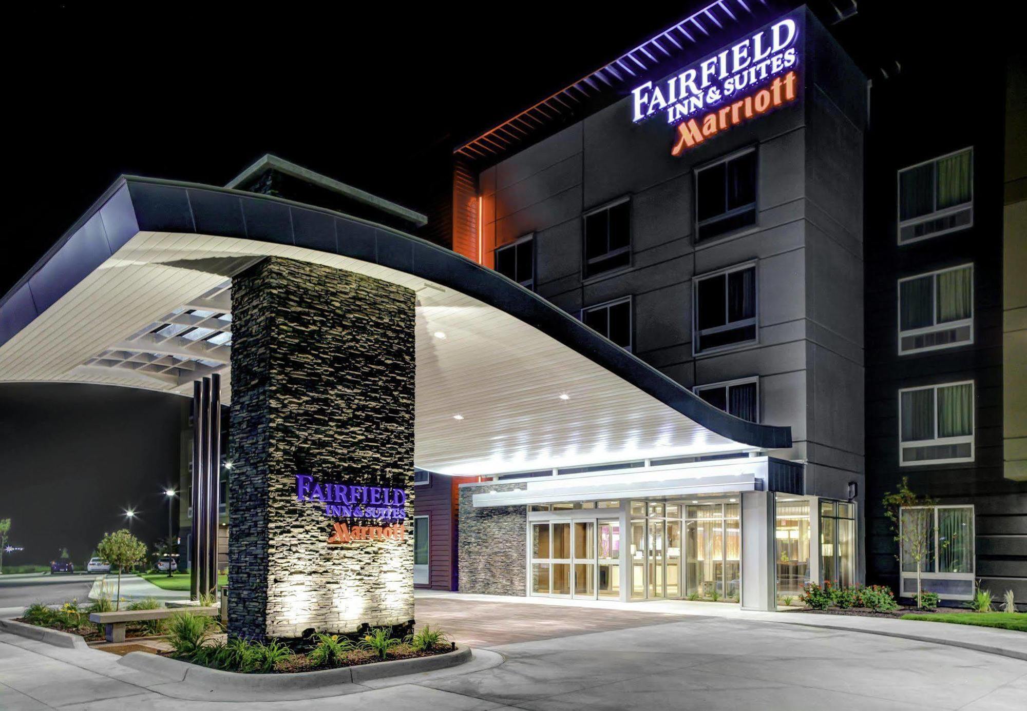 Fairfield Inn & Suites By Marriott Lansing At Eastwood Extérieur photo